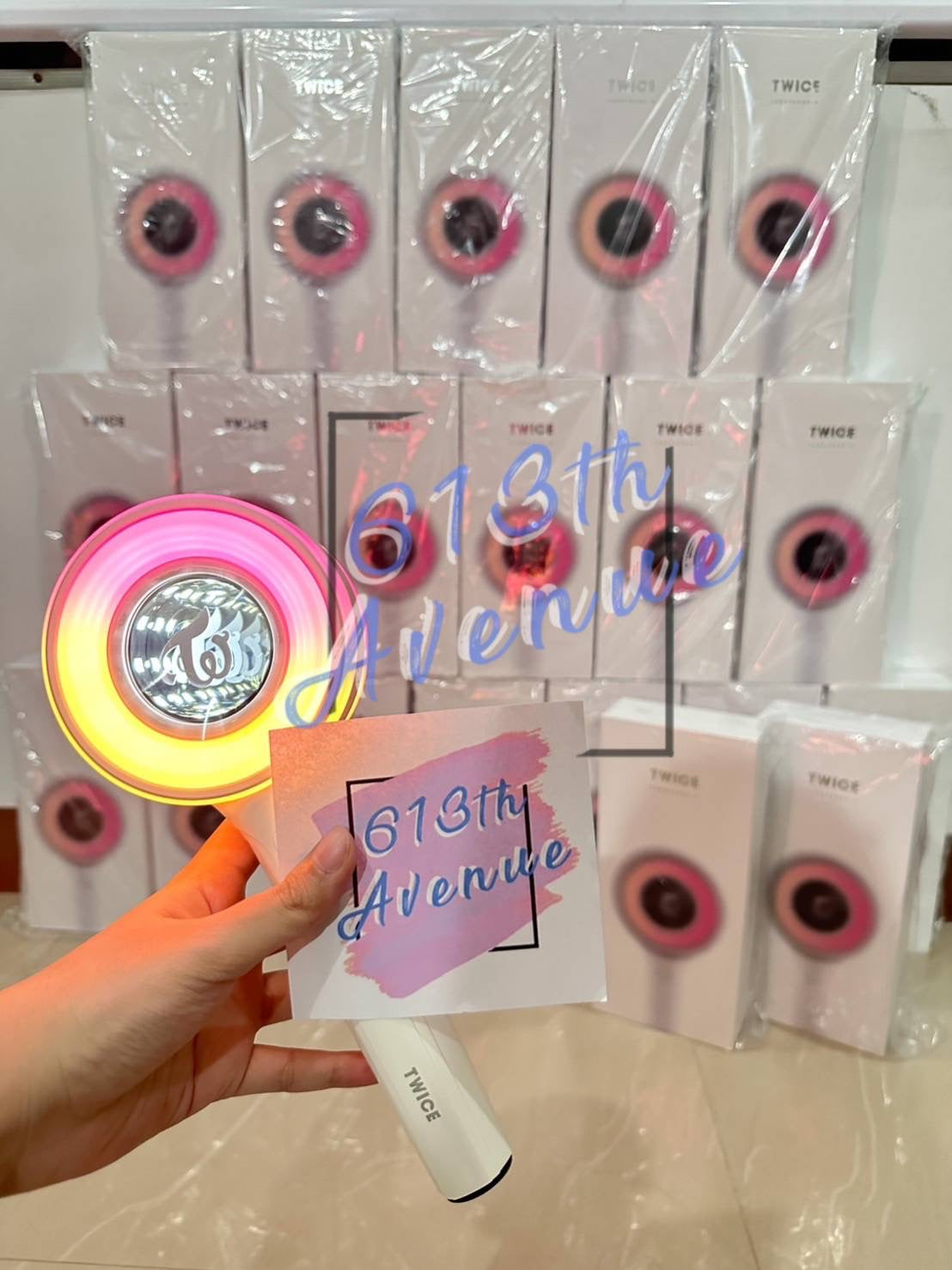 TWICE OFFICIAL LIGHT STICK CANDY BONG ∞